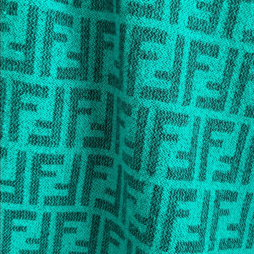 VTG Fendi Green Fringe Black Logo Scarf Wrap - Picture 4 of 8